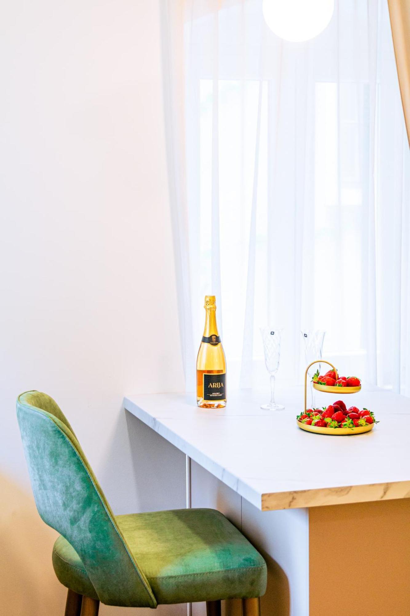 Luxury 2 Bedroom-2 Bathroom Apartment & Studio App With Rooftop Terrace Split Cameră foto