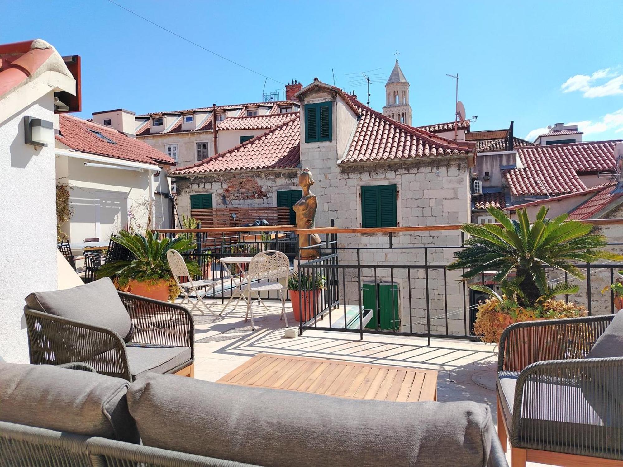 Luxury 2 Bedroom-2 Bathroom Apartment & Studio App With Rooftop Terrace Split Exterior foto