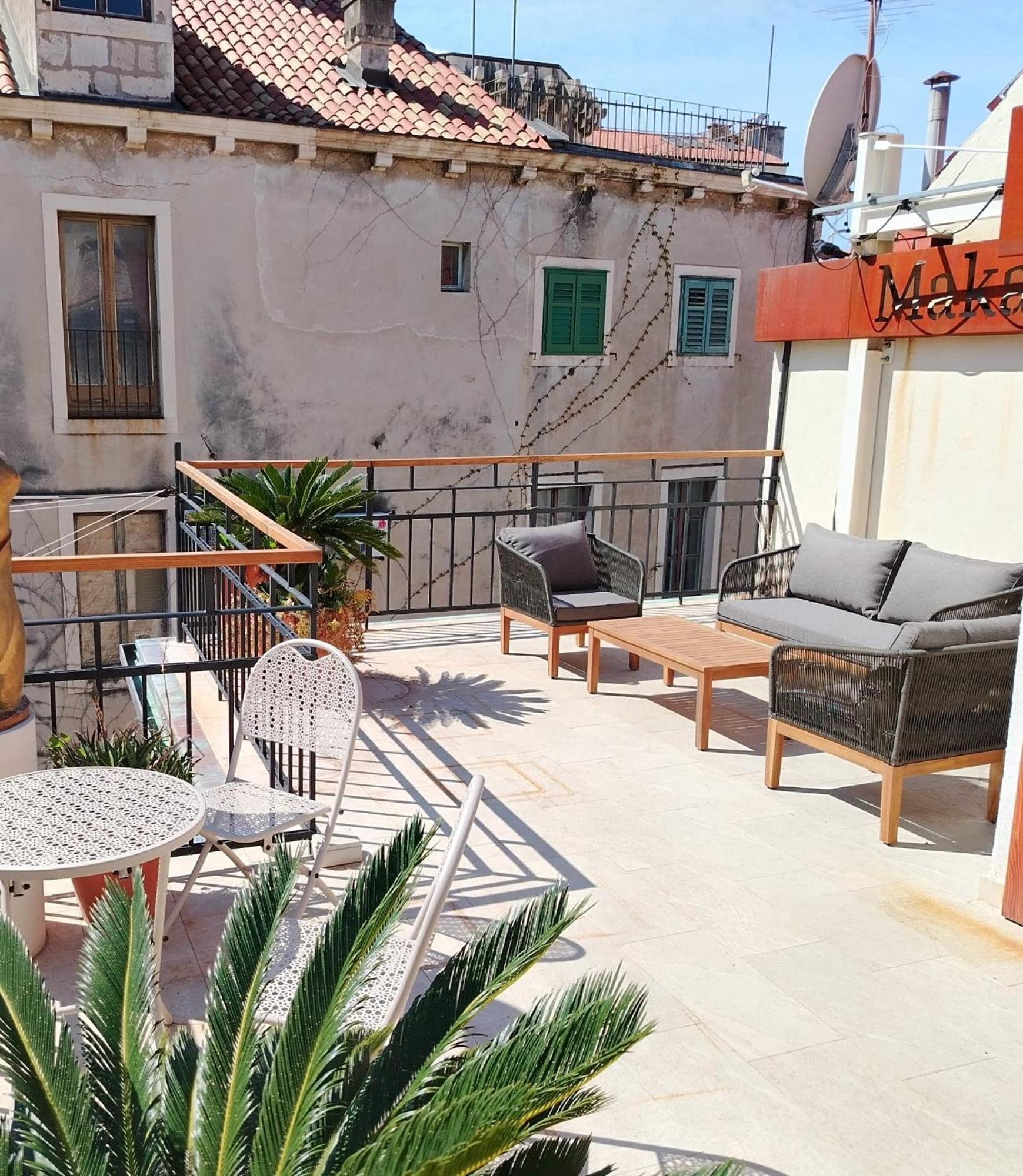 Luxury 2 Bedroom-2 Bathroom Apartment & Studio App With Rooftop Terrace Split Exterior foto